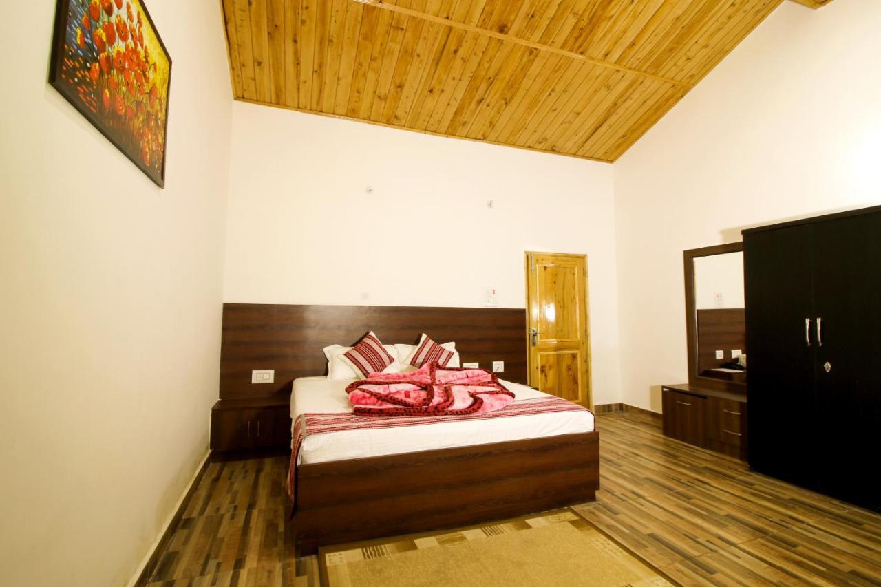 Hôtel Chaman Vatika à Kulu Extérieur photo