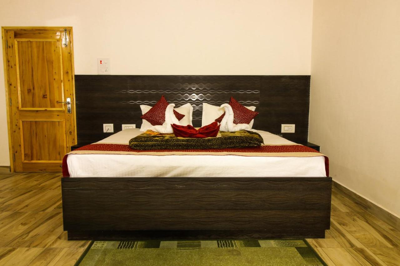 Hôtel Chaman Vatika à Kulu Extérieur photo